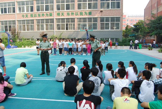 洛陽東外2012初中部新生軍訓