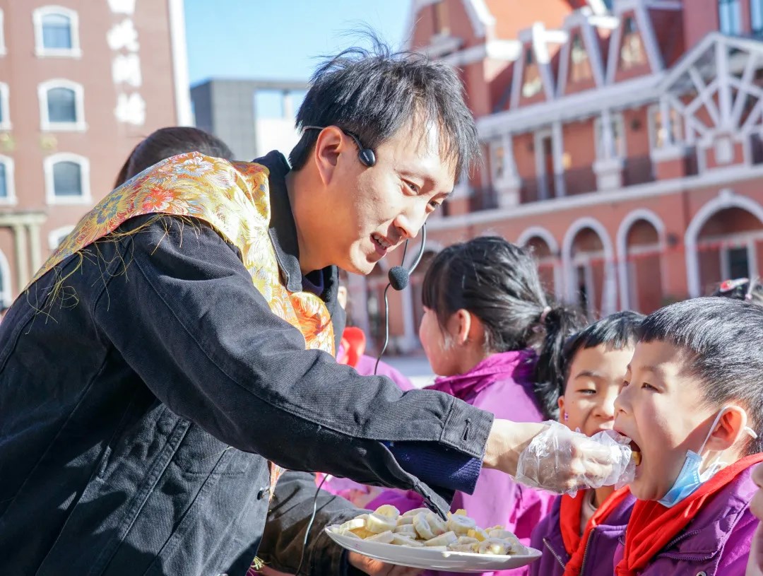 燦爛十一月，“英”你而精彩——洛陽東外小學(xué)部英語節(jié)